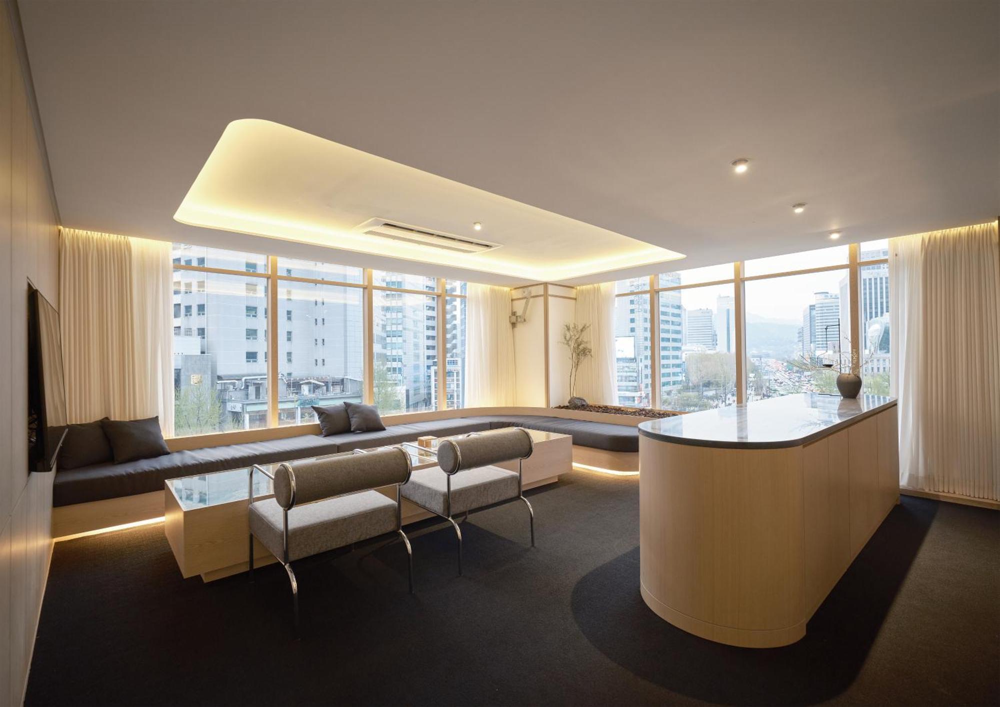 Uh Suite Seoul Deoksugung Exteriör bild