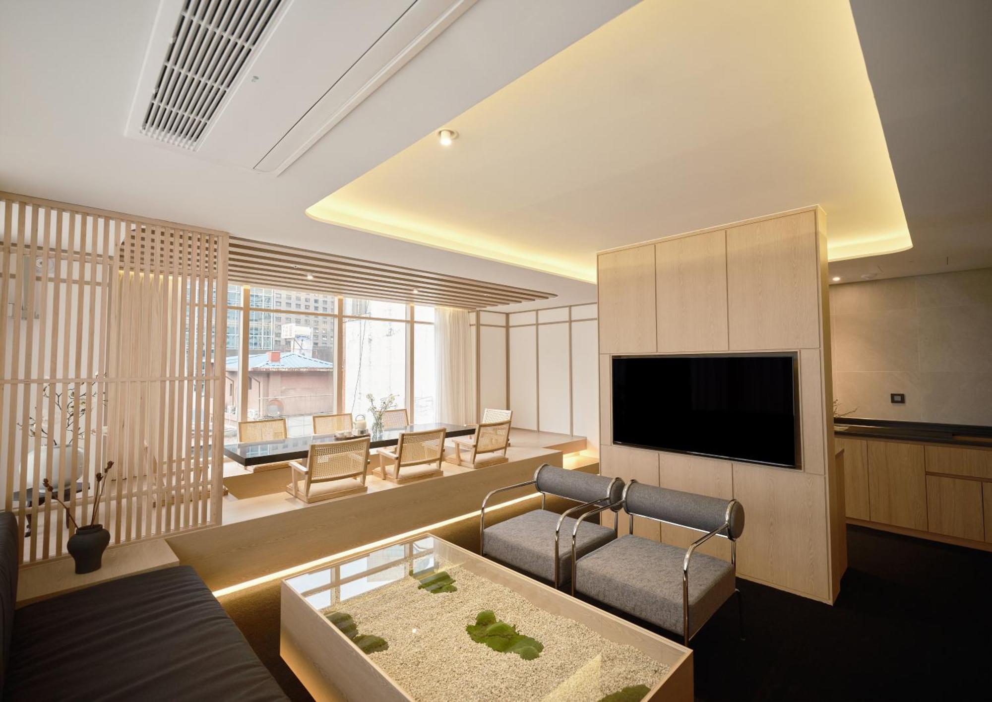 Uh Suite Seoul Deoksugung Exteriör bild