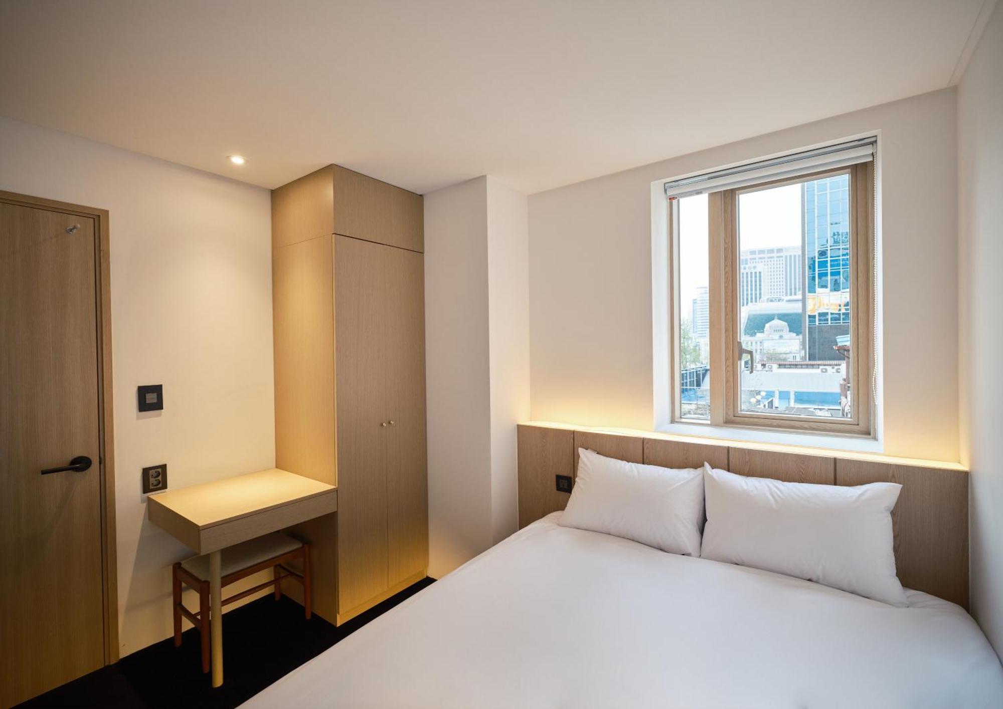 Uh Suite Seoul Deoksugung Exteriör bild