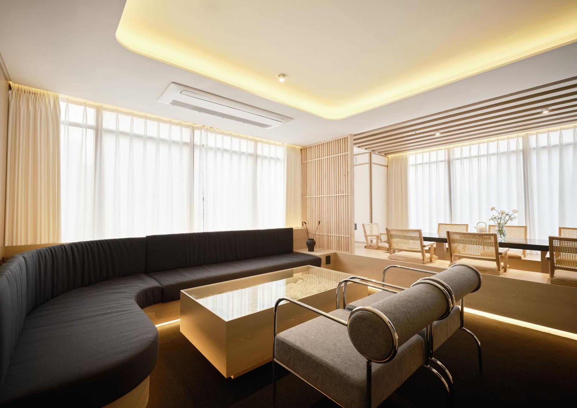 Uh Suite Seoul Deoksugung Exteriör bild