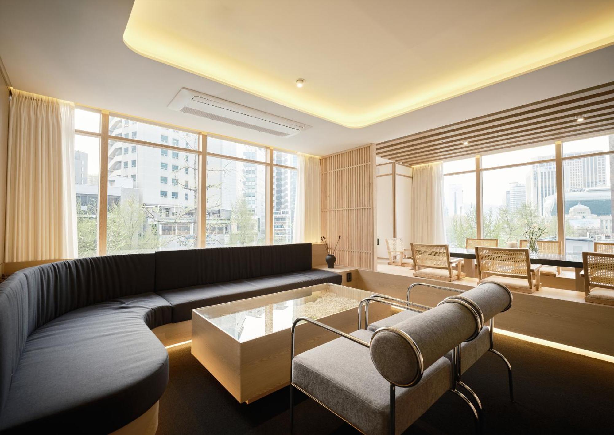 Uh Suite Seoul Deoksugung Exteriör bild