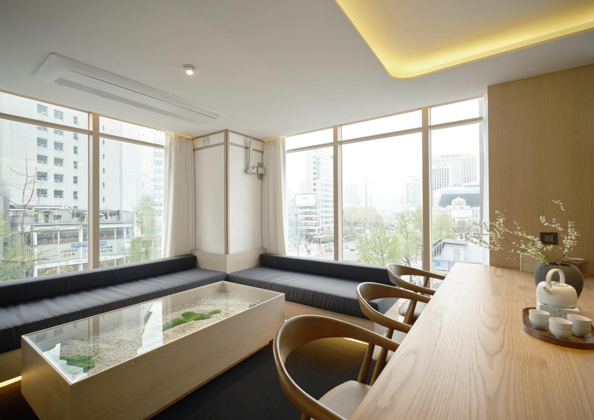 Uh Suite Seoul Deoksugung Exteriör bild
