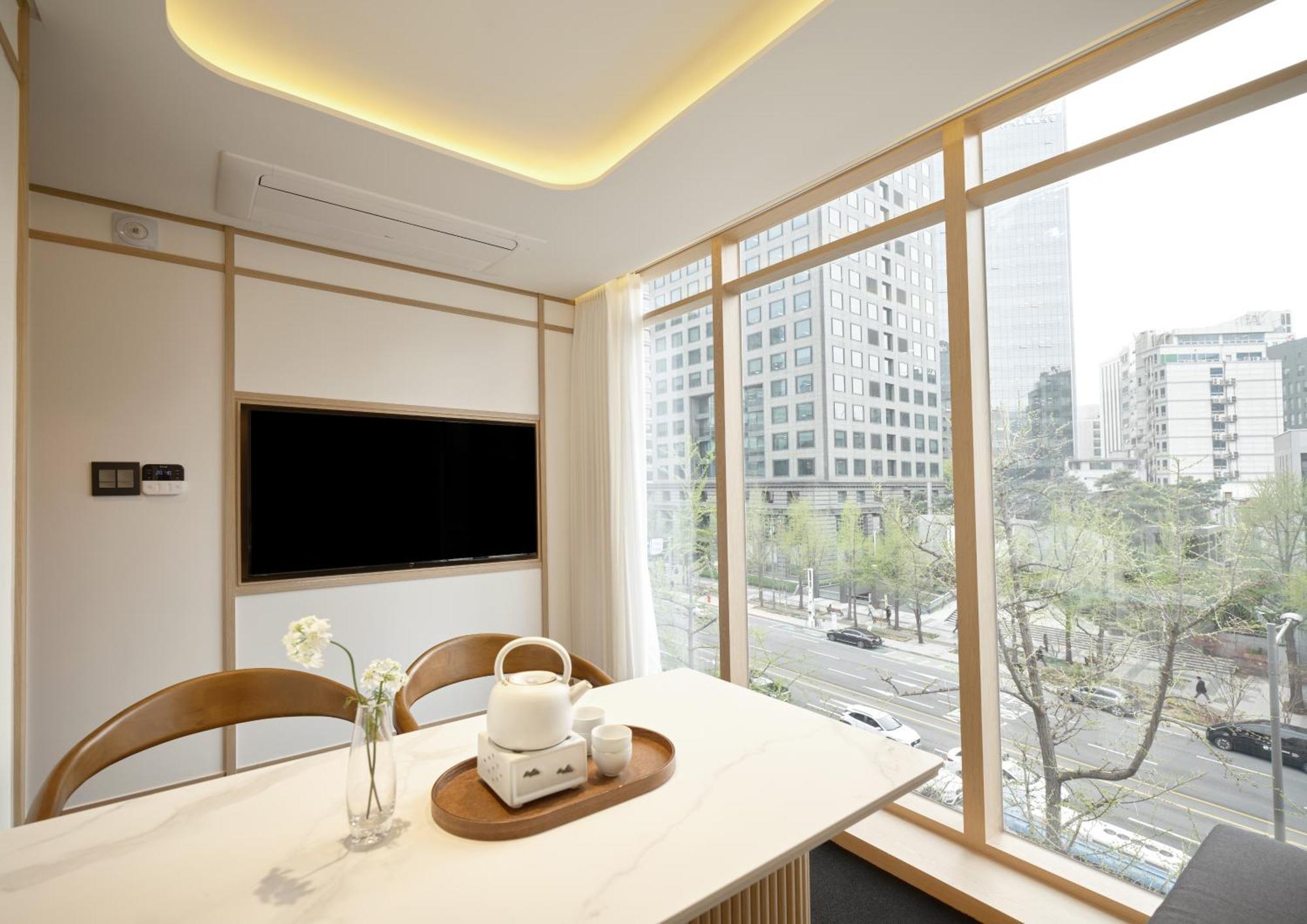 Uh Suite Seoul Deoksugung Exteriör bild